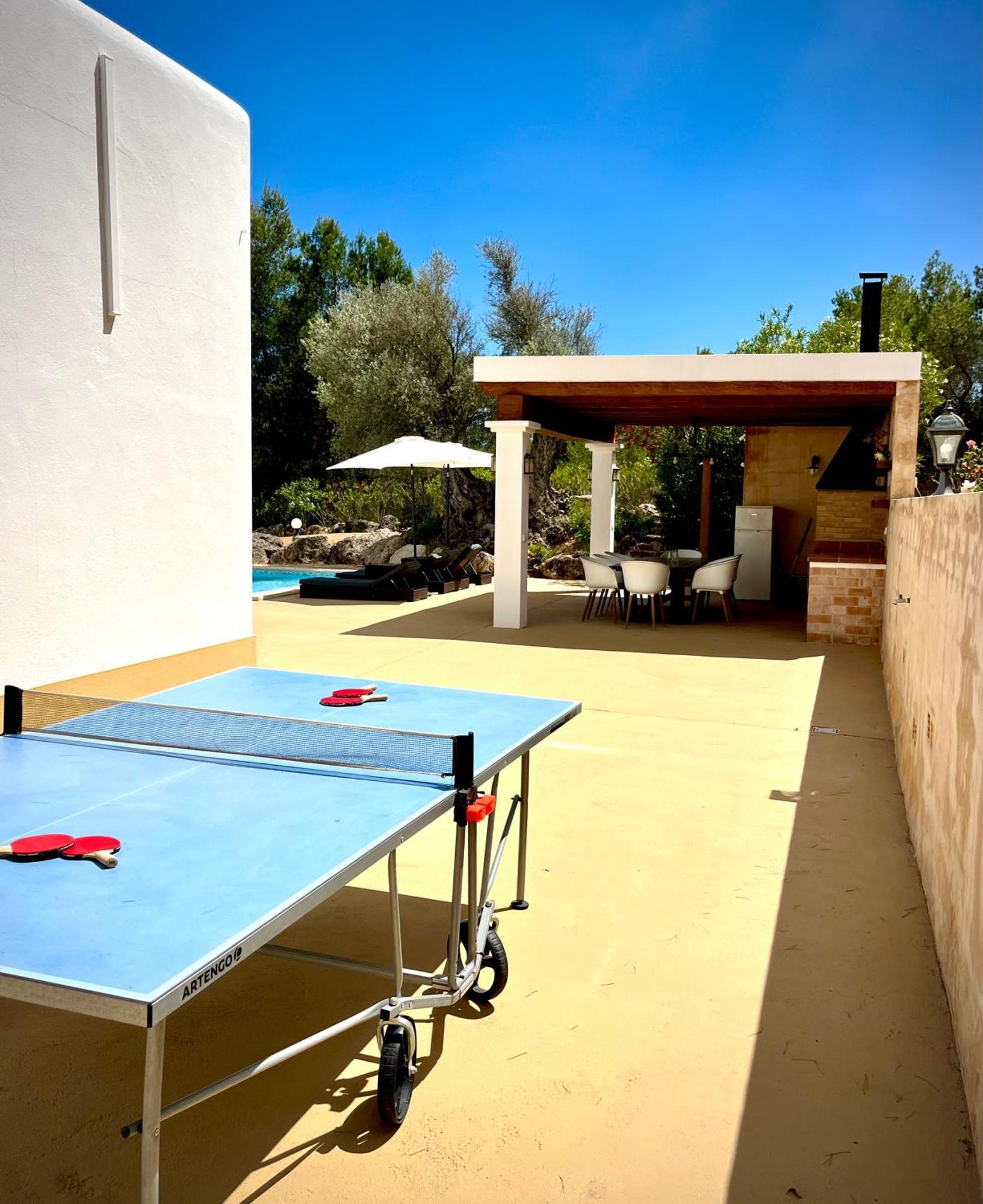 Charming 4Br Finca With Xxl Private Pool - Short Walk To Unvrs & Amnesia